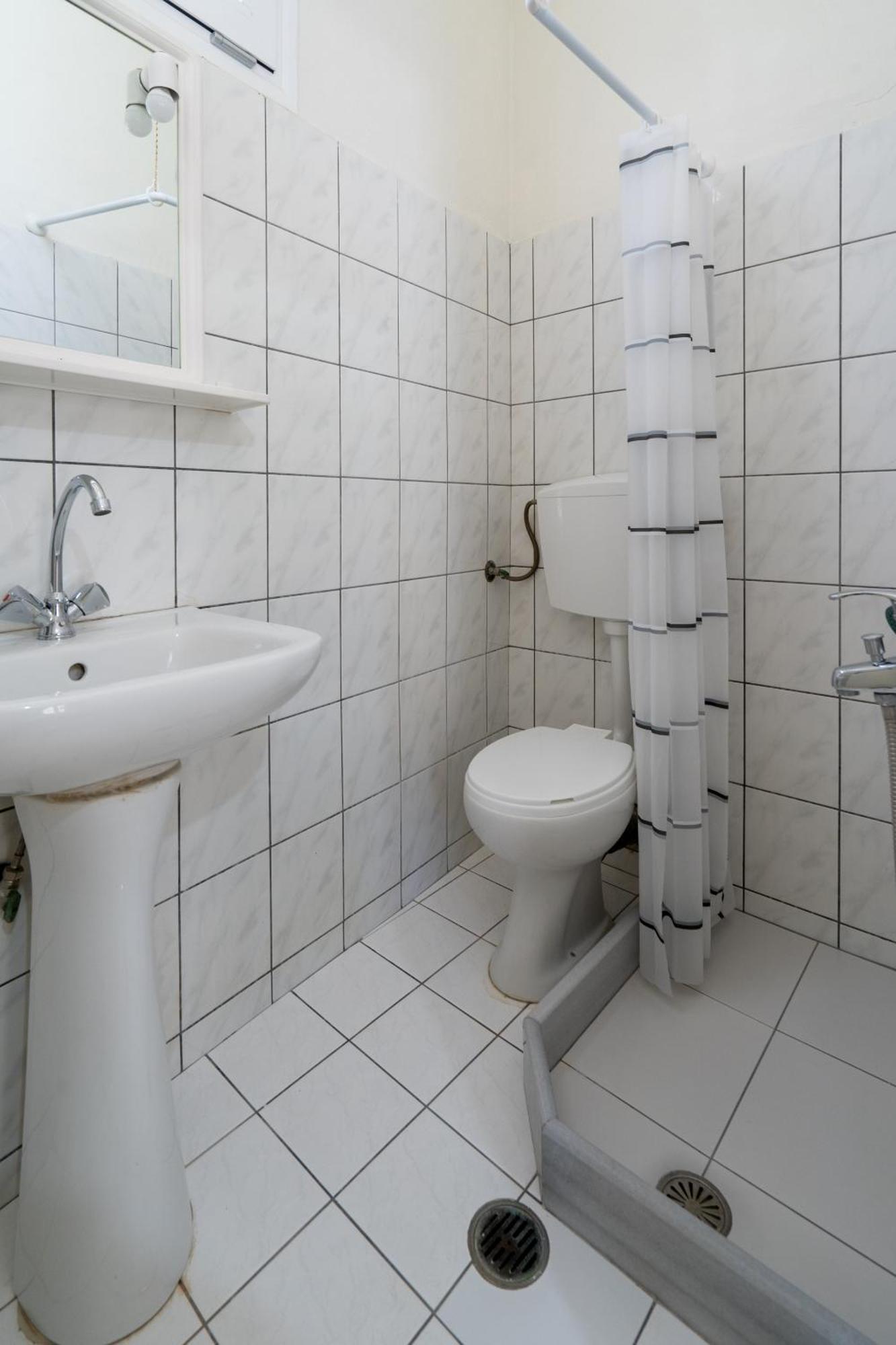 Giant Woman Apartment ชูสท์ซูโรส ภายนอก รูปภาพ