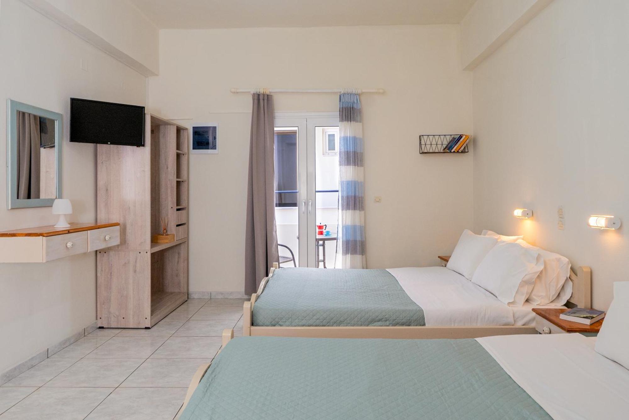 Giant Woman Apartment ชูสท์ซูโรส ภายนอก รูปภาพ